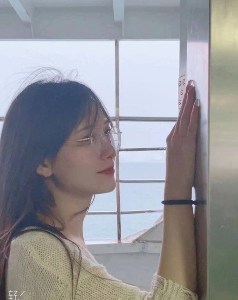 荔林地铁附近，555号服务：4